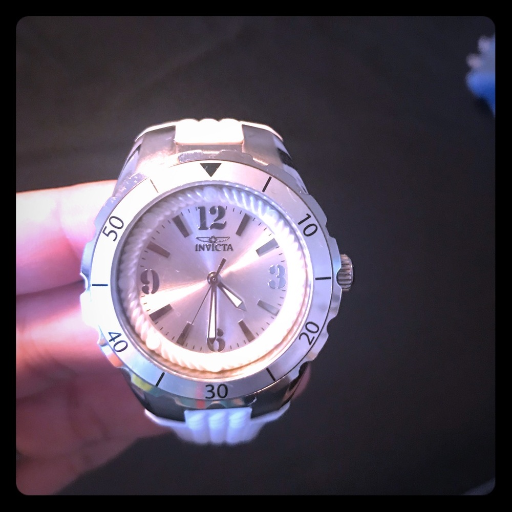 White  Invicta Watch-rubber band